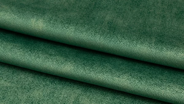 Oscar emerald