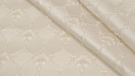 Caledonia Diamond Ivory