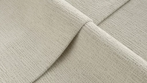 02 Cream
